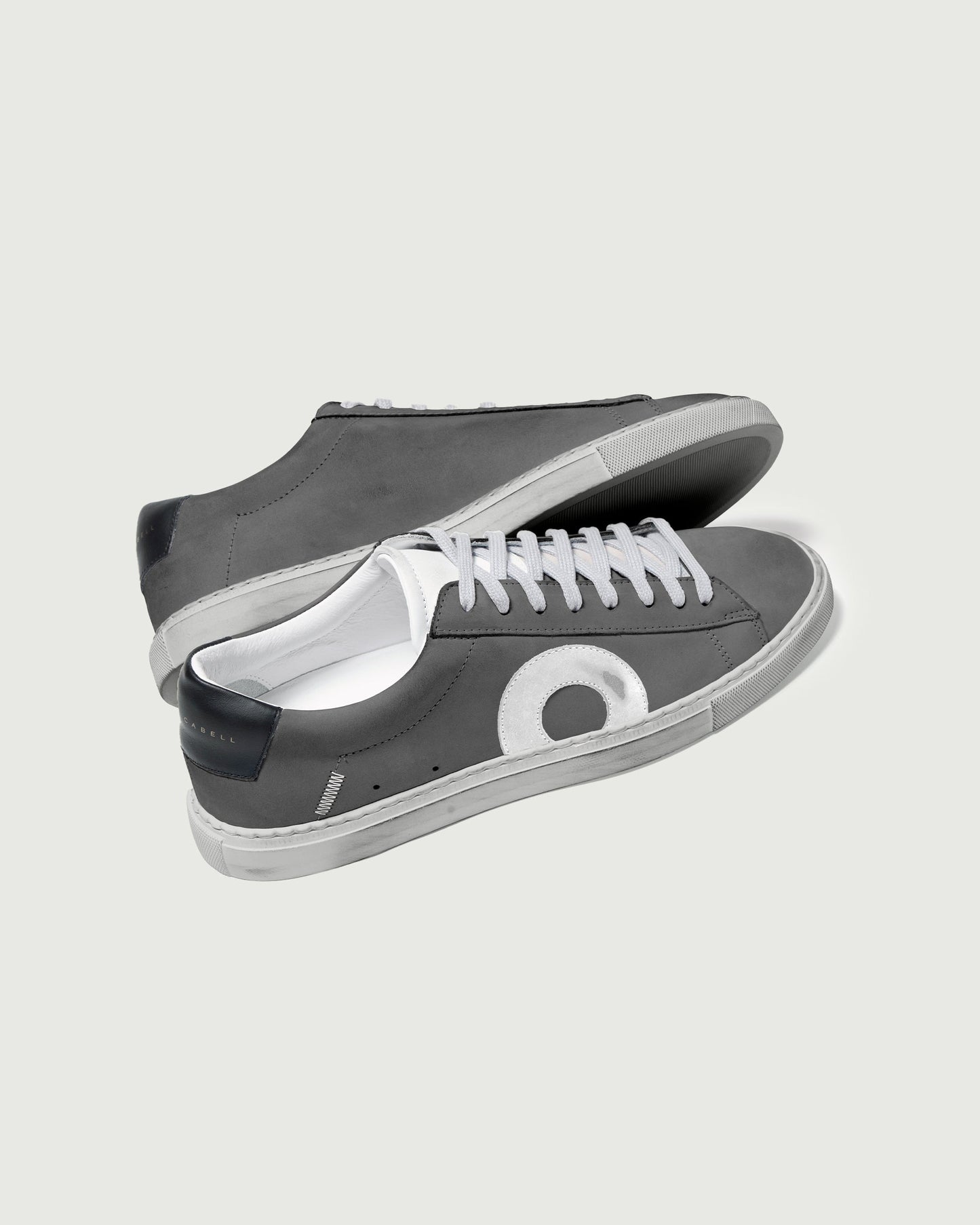 Low 1 | Smoke